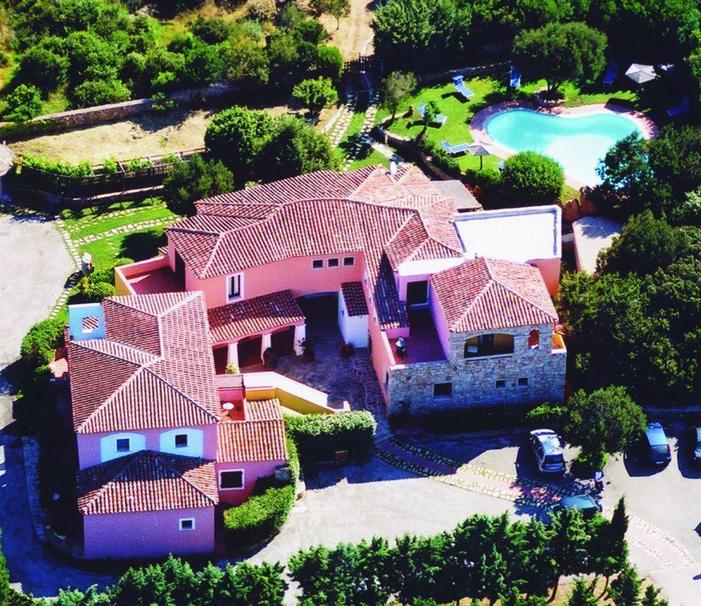 Hotel Il Piccolo Golf ポルト・チェルボ エクステリア 写真